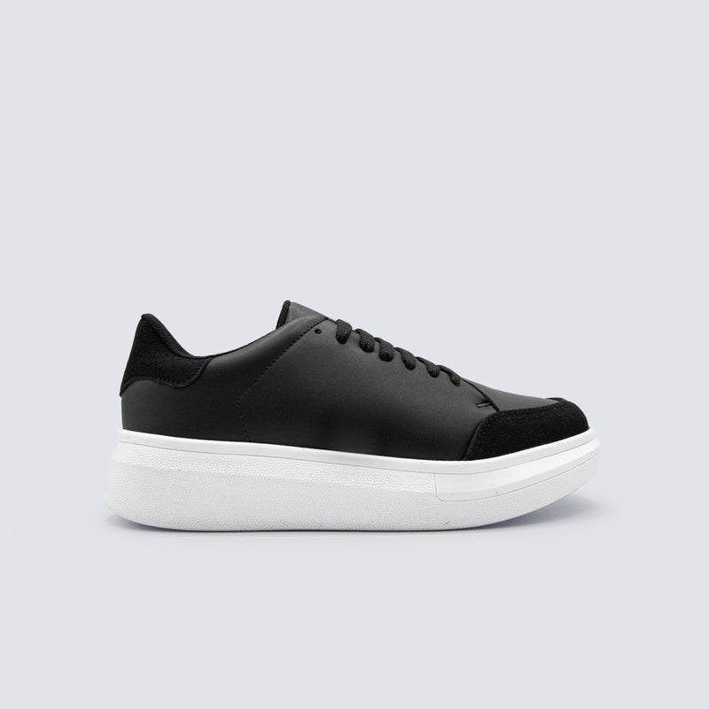 Chelo Black Sneakers