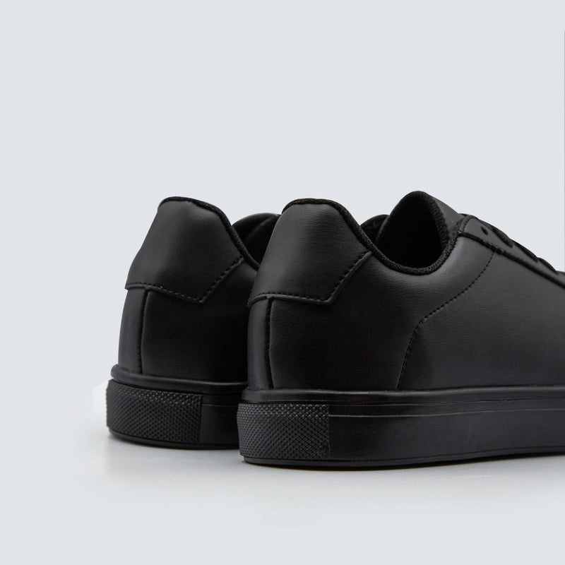 Theremin Black Sneakers